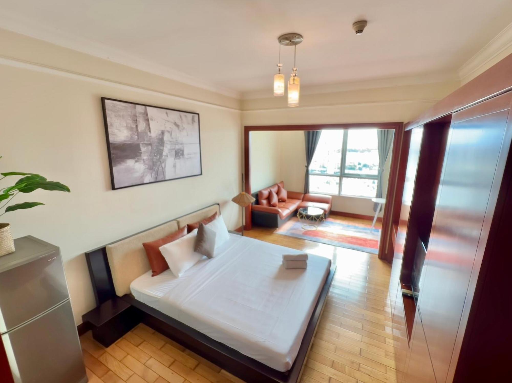 Diny Aparthotel - Rooftop Pool - The Manor 2 مدينة هوشي منه المظهر الخارجي الصورة